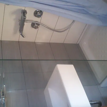 Affittacamere Aenaon 3*